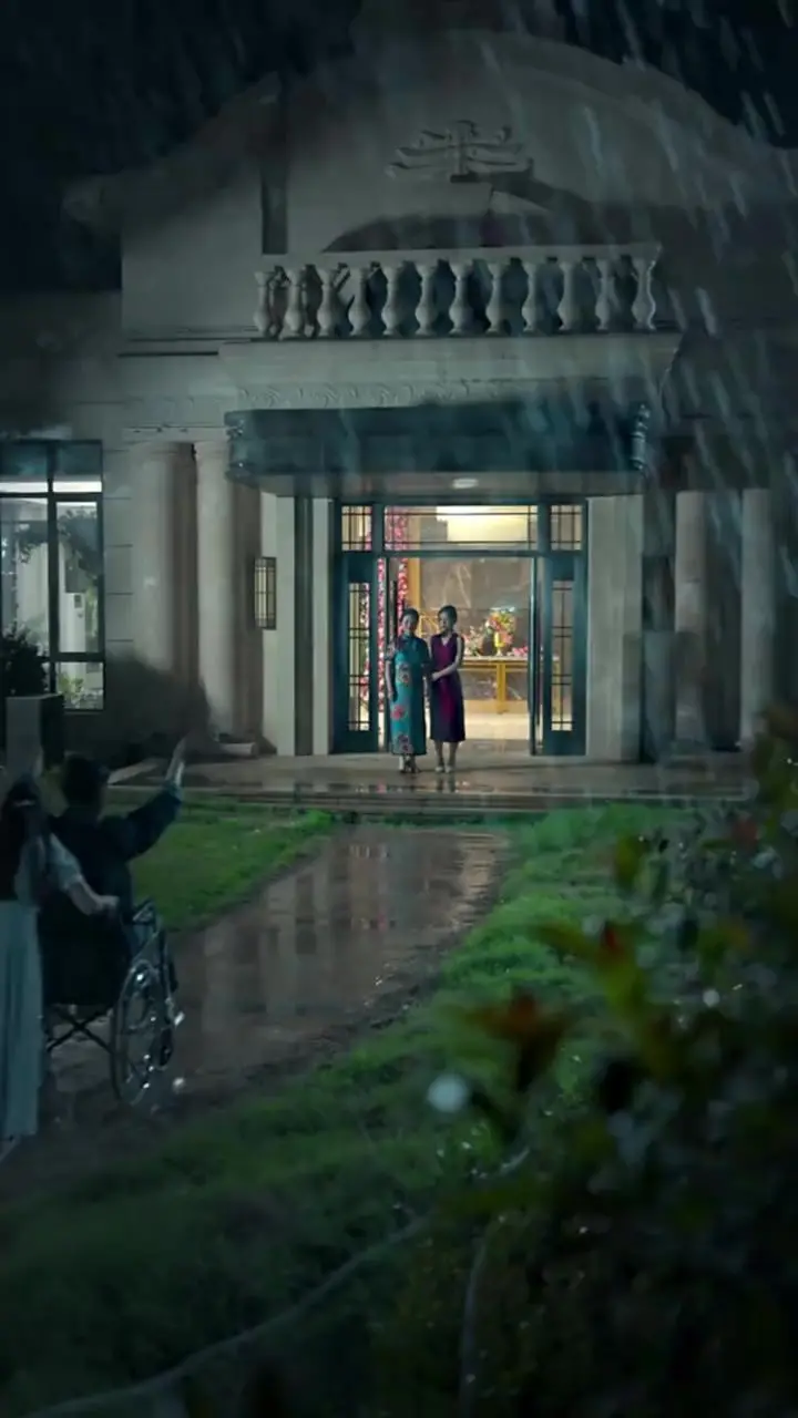 《不败天尊》：热血少年逆袭之路，看他如何打破命运枷锁，成为真正的传奇！